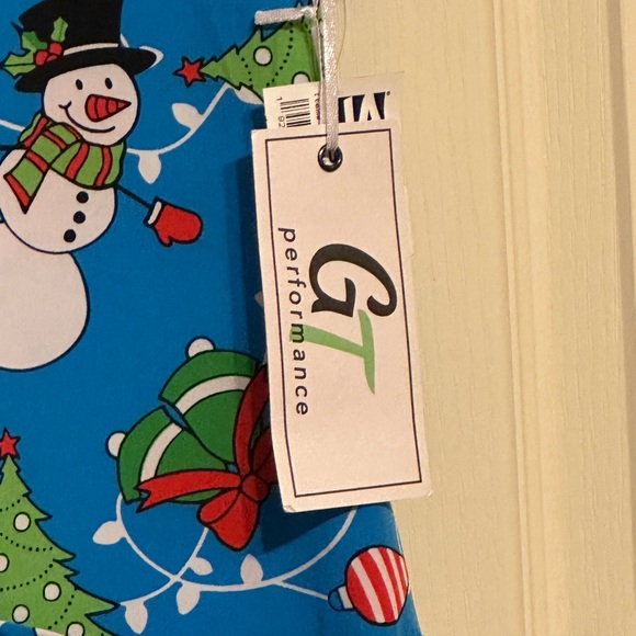 NWT Christmas Snowman Print Scrub Top XL - GT Performance - Picture 2 of 4
